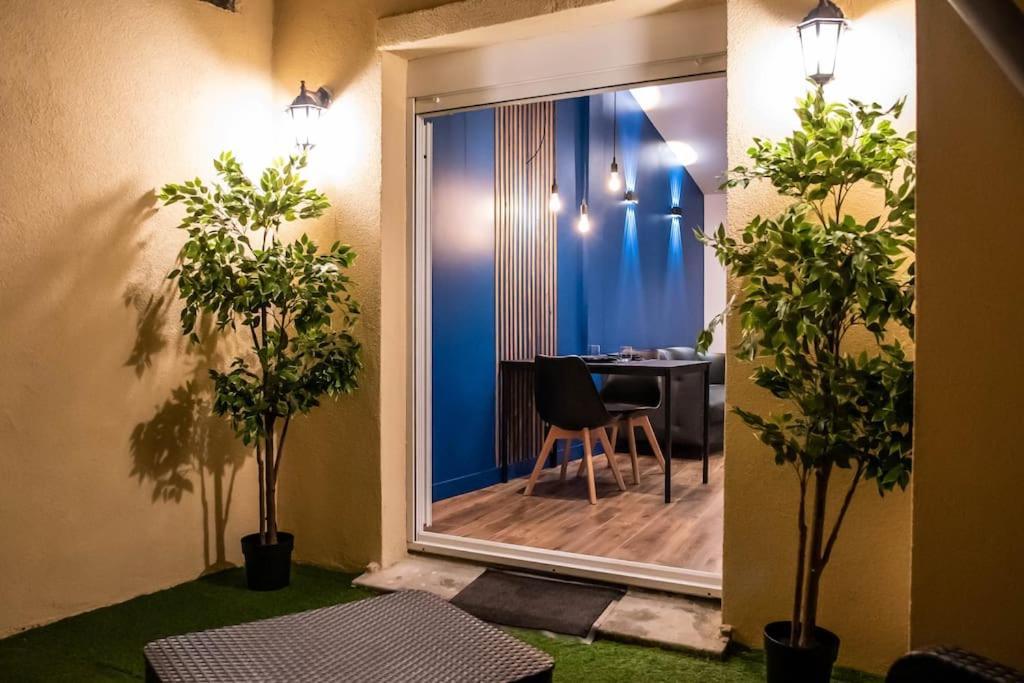 Appartement Blue Night - Jacuzzi - Bord De Seine à Corbeil-Essonnes Extérieur photo